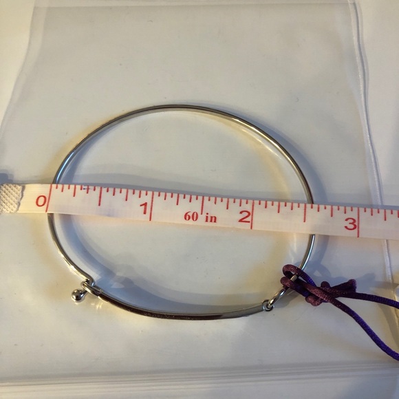 Hallmark New Sterling silver bangle- March stone - Picture 7 of 9